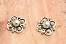Artie Yellowhorse Clover Design Sterling Silver Post Earrings